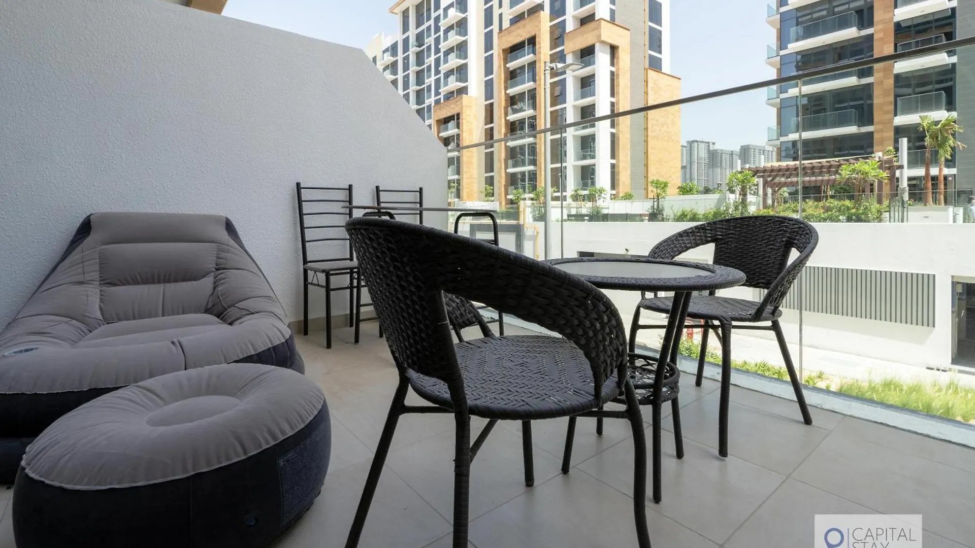 Cozy Apartments In Azizi Riviera Dubai